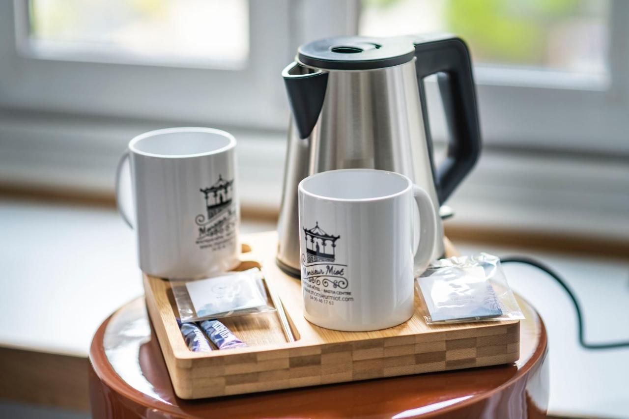 Monsieur Miot Concept Hotel - Bastia Centre Ngoại thất bức ảnh